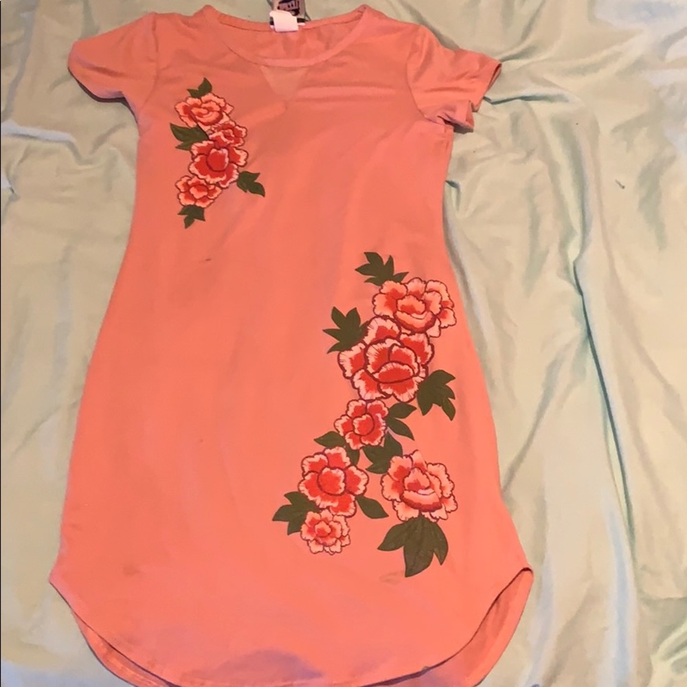Girls pink dress with flower design